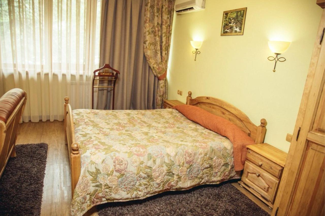 فندق Тау-House Kok-Shoky المظهر الخارجي الصورة